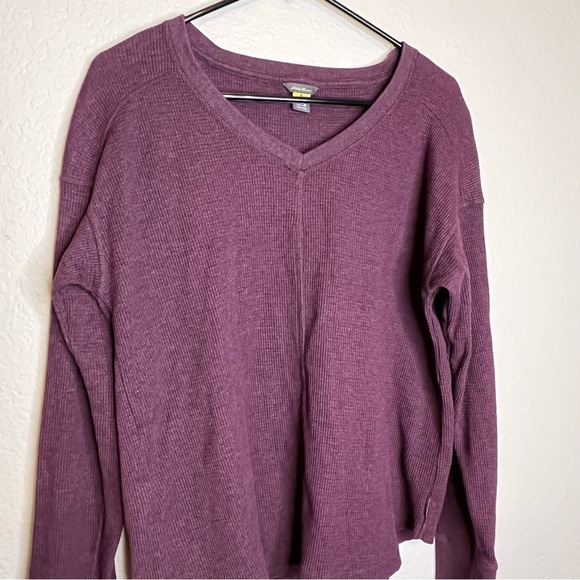 Eddie Bauer Waffle Knit Purple Long Sleeve Women's V-Neck Top Size Medium - Picture 2 of 14